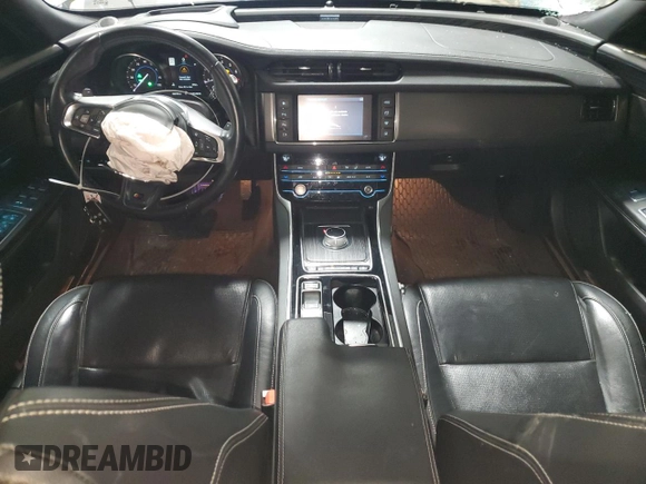 2016 Jaguar XF S with VIN SAJBM4BV0GCY20036, listed as a Copart auction lot 50134235 with 66,785 mi miles and Salvage Title. Bid and sale history available at DreamBid. Image 8.