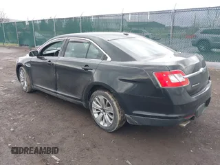 2011 Ford Taurus Limited z VIN 1FAHP2FW3BG120302, wystawiony jako IAAI lot #41950842 z przebiegiem 201 006 mil mil oraz . Historia ofert i sprzedaży dostępna na DreamBid. Obrazek 3.