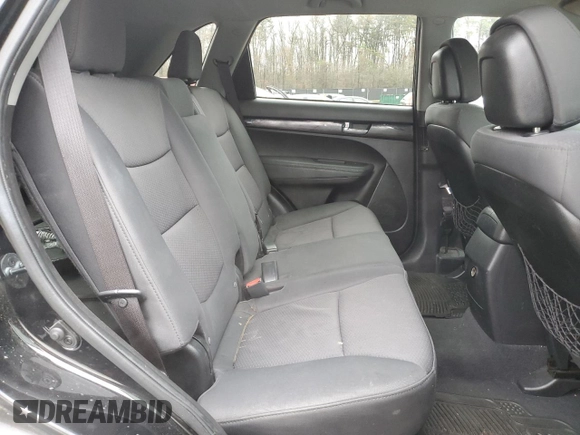 2012 Kia Sorento LX with VIN 5XYKT4A29CG196963, listed as a Copart auction lot 83060574 with 246,500 mi miles and Salvage Title. Bid and sale history available at carsss.com. Image 11.