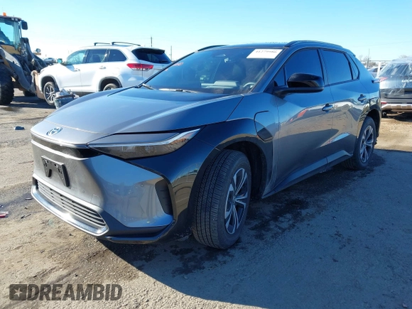 2024 Toyota bZ4X XLE with VIN JTMABACA5RA074188, listed as a IAAI auction lot 41279986 with 8,395 mi miles. Bid and sale history available at carsss.com. Image 2.