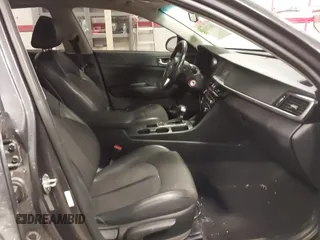 2018 Kia Optima LX with VIN 5XXGT4L30JG241236, listed as a IAAI auction lot 41612332 with 73,494 mi miles. Bid and sale history available at carsss.com. Image 5.