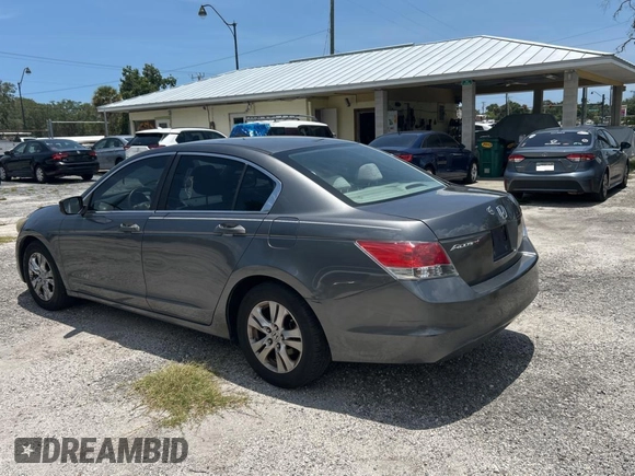 2009 Honda Accord LX-P with VIN 1HGCP26419A165093, listed as a Copart auction lot 61976585 with 172,398 mi miles and Clean title. Bid and sale history available at DreamBid. Image 3.
