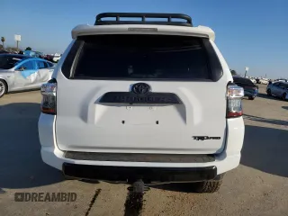2022 Toyota 4Runner TRD Pro with VIN JTELU5JR4N6086246, listed as a Copart auction lot 88800075 with 7,522 mi miles and Salvage title. Bid and sale history available at DreamBid. Image 6.