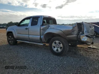 2008 Toyota Tacoma PreRunner with VIN 5TETU62NX8Z547902, listed as a Copart auction lot 59796525 with 176,922 mi miles and Salvage title. Bid and sale history available at DreamBid. Image 2.