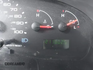 2007 Ford Econoline Cargo z VIN 1FTSE34L27DB45463, wystawiony jako IAAI lot #42119514 z przebiegiem 211 802 mil mil oraz . Historia ofert i sprzedaży dostępna na DreamBid. Obrazek 7.