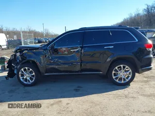 2020 Jeep Grand Cherokee Summit with VIN 1C4RJFJGXLC127554, listed as a IAAI auction lot 41600201 with 40,819 mi miles and . Bid and sale history available at DreamBid. Image 14.