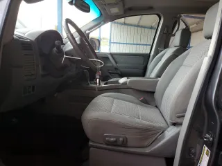 2004 Nissan Armada SE z VIN 5N1AA08A14N701309, wystawiony jako Copart lot #60516475 z przebiegiem 132 005 mil mil oraz Czysty tytuł • Clean title. Historia ofert i sprzedaży dostępna na DreamBid. Obrazek 7.