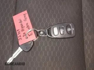 2020 Hyundai Elantra SEL z VIN 5NPD84LF2LH614136, wystawiony jako IAAI lot #42009457 z przebiegiem 71 788 mil mil oraz . Historia ofert i sprzedaży dostępna na DreamBid. Obrazek 11.
