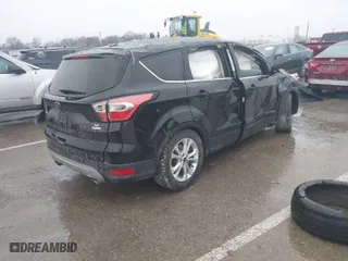 2017 Ford Escape SE with VIN 1FMCU0G91HUB97587, listed as a IAAI auction lot 41434424 with 1 mi miles. Bid and sale history available at carsss.com. Image 4.