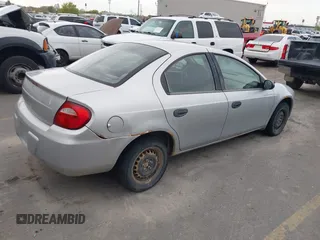 2005 Dodge Neon SE with VIN 1B3ES26C75D235588, listed as a IAAI auction lot 42094426 with 170,308 mi miles and . Bid and sale history available at carsss.com. Image 4.