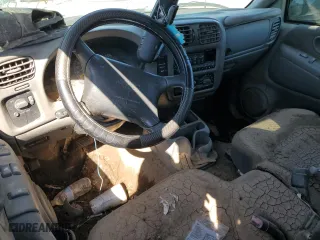 1998 GMC Sonoma SLS with VIN 1GTDT19X7W8524982, listed as a Copart auction lot 74506624 with 0 mi miles and Salvage Title. Bid and sale history available at carsss.com. Image 8.