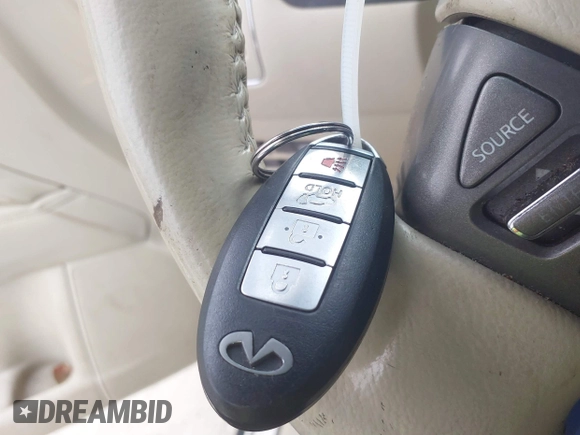2013 Infiniti QX56 z VIN JN8AZ2NCXD9330307, wystawiony jako IAAI lot #41721153 z przebiegiem 160 769 mil mil oraz . Historia ofert i sprzedaży dostępna na DreamBid. Obrazek 11.