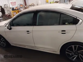 2019 Subaru Legacy Special Sports z VIN 4S3BNAR69K3036049, wystawiony jako IAAI lot #41597566 z przebiegiem 101 170 mil mil oraz . Historia ofert i sprzedaży dostępna na DreamBid. Obrazek 14.