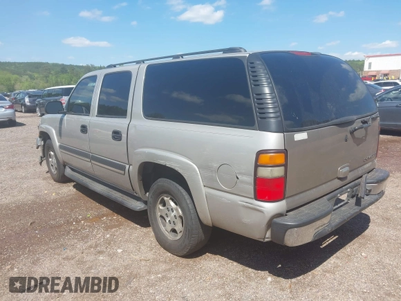 2005 Chevrolet Suburban LT z VIN 3GNEC16Z85G265901, wystawiony jako IAAI lot #41949191 z przebiegiem 304 550 mil mil oraz . Historia ofert i sprzedaży dostępna na DreamBid. Obrazek 3.