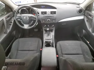 2012 Mazda 3 i Touring z VIN JM1BL1L70C1580749, wystawiony jako Copart lot #58774145 z przebiegiem 147 890 mil mil oraz Szkoda całkowita • Salvage title. Historia ofert i sprzedaży dostępna na DreamBid. Obrazek 8.