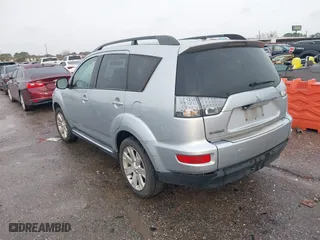 2012 Mitsubishi Outlander SE with VIN JA4AS3AW9CU008138, listed as a IAAI auction lot 41555627 with 119,751 mi miles. Bid and sale history available at carsss.com. Image 3.