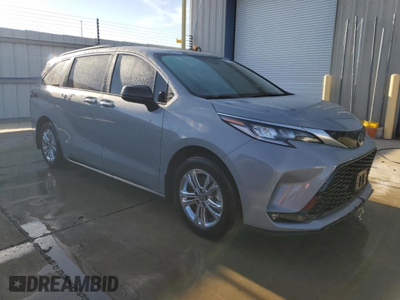 2023 Toyota Sienna XSE with VIN 5TDDSKFC9PS104275, listed as a Copart auction lot 43190195 with 19,644 mi miles and Salvage title. Bid and sale history available at DreamBid. Image 4.