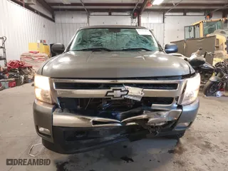 2009 Chevrolet Silverado 1500 LT with VIN 1GCEK29059Z253872, listed as a IAAI auction lot 41325279 with 45,495 mi miles. Bid and sale history available at carsss.com. Image 12.