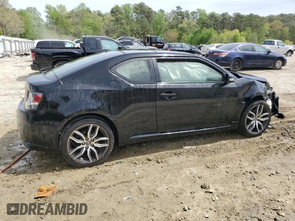 2016 Scion tC z VIN JTKJF5C75GJ013834, wystawiony jako Copart lot #53867955 z przebiegiem 245 467 mil mil oraz Szkody całkowita. Historia ofert i sprzedaży dostępna na DreamBid. Obrazek 3.