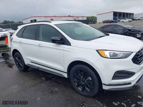 2022 Ford Edge SE with VIN 2FMPK4G93NBA05649, listed as a IAAI auction lot 41901379 with 43,053 mi miles. Bid and sale history available at carsss.com. Image 1.