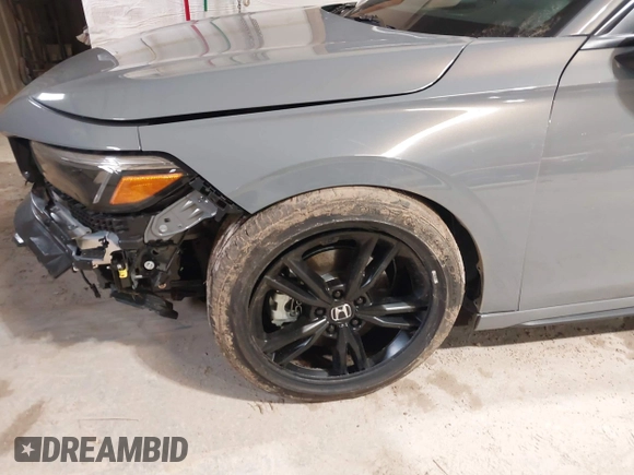 2025 Honda Civic Si with VIN 2HGFE1E5XSH474804, listed as a IAAI auction lot 41931584 with 2,520 mi miles and . Bid and sale history available at DreamBid. Image 6.