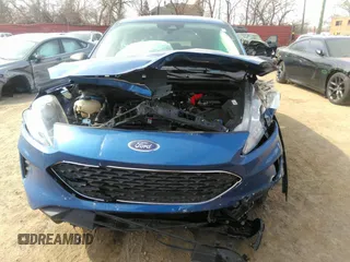2022 Ford Escape SE with VIN 1FMCU9G61NUA91016, listed as a IAAI auction lot 41791036 with 38,134 mi miles. Bid and sale history available at carsss.com. Image 6.