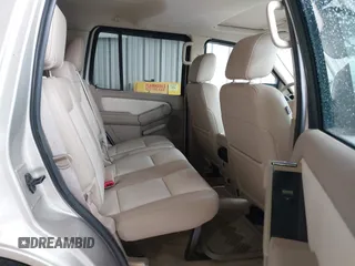 2007 Ford Explorer XLT with VIN 1FMEU63EX7UA78434, listed as a IAAI auction lot 41957330 with 166,909 mi miles. Bid and sale history available at carsss.com. Image 8.