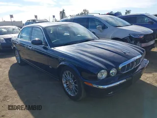 2006 Jaguar XJ with VIN SAJWA79B76SG50210, listed as a IAAI auction lot 41252871 with 66,543 mi miles. Bid and sale history available at carsss.com. Image 1.