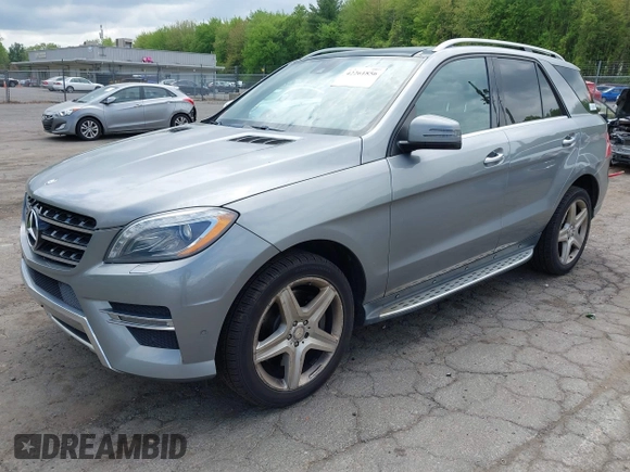 2013 Mercedes-Benz M 550 with VIN 4JGDA7DBXDA195653, listed as a IAAI auction lot 42261856 with 191,810 mi miles and . Bid and sale history available at DreamBid. Image 18.