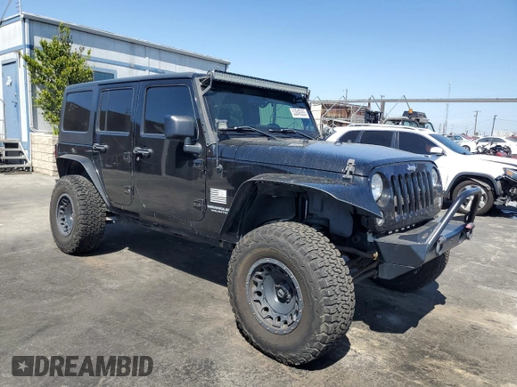 2014 Jeep Wrangler Unlimited Sahara z VIN 1C4BJWEG4EL164226, wystawiony jako Copart lot #53849355 z przebiegiem 82 145 mil mil oraz Szkoda całkowita • Salvage title. Historia ofert i sprzedaży dostępna na DreamBid. Obrazek 4.