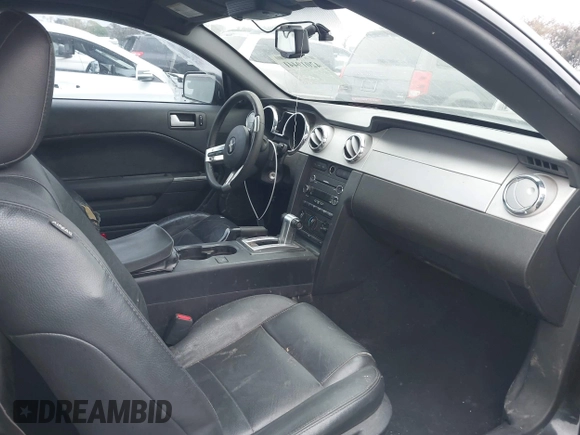 2009 Ford Mustang with VIN 1ZVHT80N495139131, listed as a IAAI auction lot 42019441 with 195,952 mi miles and . Bid and sale history available at carsss.com. Image 5.