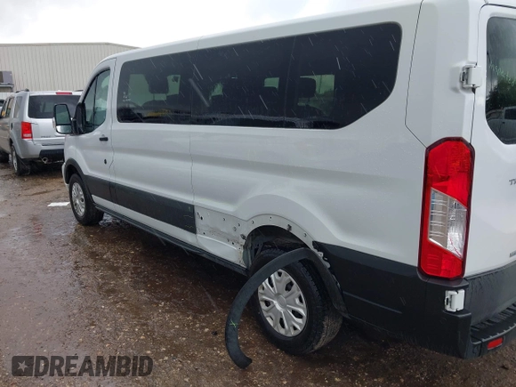 2023 Ford Transit Passenger XL with VIN 1FBAX2YG2PKA91028, listed as a IAAI auction lot 42106198 with 52,874 mi miles. Bid and sale history available at carsss.com. Image 3.