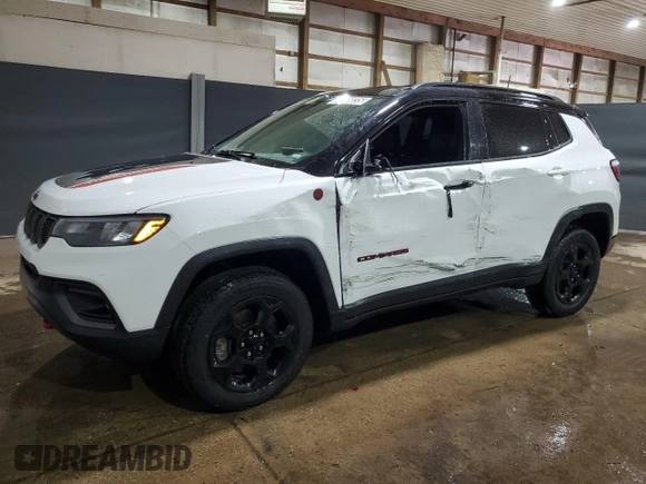 2023 Jeep Compass Trailhawk z VIN 3C4NJDDN1PT527851, wystawiony jako Copart lot #65566035 z przebiegiem 52 811 mil mil oraz Czysty tytuł • Clean title. Historia ofert i sprzedaży dostępna na DreamBid. Obrazek 1.