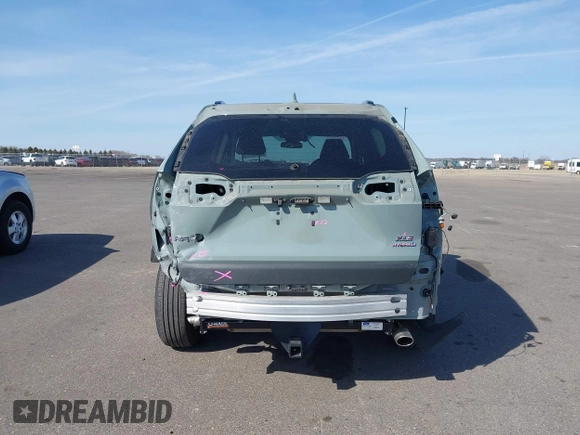2021 Toyota RAV4 Hybrid XLE with VIN 4T3RWRFVXMU042576, listed as a IAAI auction lot 41904547 with 27,675 mi miles. Bid and sale history available at carsss.com. Image 16.
