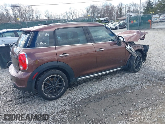 2016 MINI Countryman S z VIN WMWZC5C55GWU01180, wystawiony jako IAAI lot #41874470 z przebiegiem 194 997 mil mil oraz . Historia ofert i sprzedaży dostępna na DreamBid. Obrazek 4.