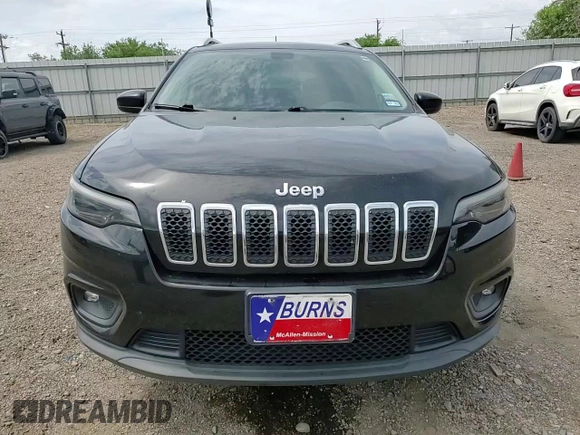2019 Jeep Cherokee Latitude with VIN 1C4PJLCB6KD264183, listed as a Copart auction lot 64871745 with 121,556 mi miles and Salvage title. Bid and sale history available at DreamBid. Image 13.