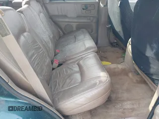 1997 Oldsmobile Bravada z VIN 1GHDT13W9V2705528, wystawiony jako IAAI lot #41583837 z przebiegiem 284 281 mil mil oraz . Historia ofert i sprzedaży dostępna na DreamBid. Obrazek 8.