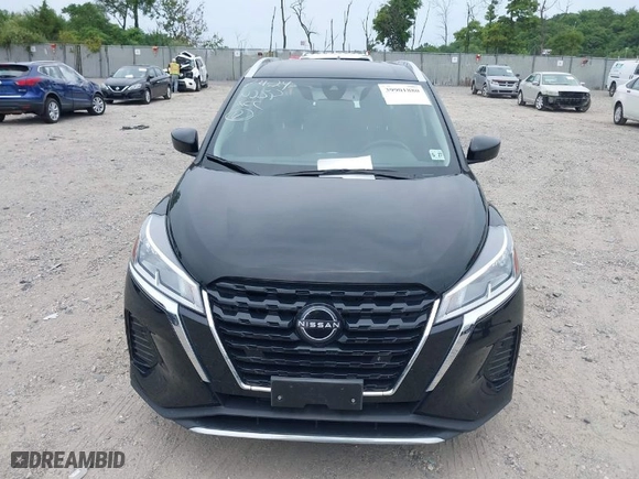 2022 Nissan Kicks SV with VIN 3N1CP5CV9NL504783, listed as a IAAI auction lot 39901880 with NaN miles. Bid and sale history available at carsss.com. Image 12.