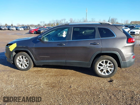 2018 Jeep Cherokee Latitude Plus with VIN 1C4PJLLB4JD503275, listed as a IAAI auction lot 41665557 with 117,839 mi miles. Bid and sale history available at carsss.com. Image 14.