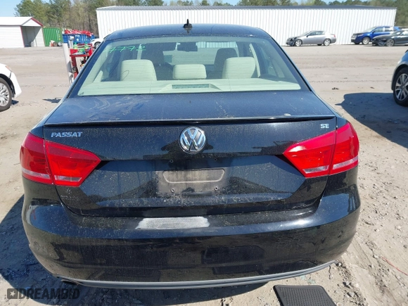 2013 Volkswagen Passat SE w/Sunroof with VIN 1VWBH7A36DC020984, listed as a IAAI auction lot 41883902 with 169,916 mi miles. Bid and sale history available at carsss.com. Image 16.
