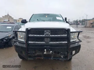 2018 Ram 2500 Tradesman with VIN 3C6UR5HL4JG390088, listed as a IAAI auction lot 41471658 with 227,663 mi miles. Bid and sale history available at carsss.com. Image 12.