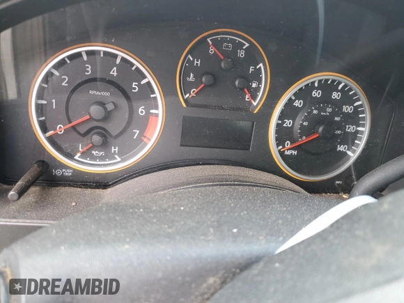 2008 Nissan Titan z VIN 1N6AA06E28N318279, wystawiony jako Copart lot #56595225 z przebiegiem Nie podano mil oraz Tytuł czysty. Historia ofert i sprzedaży dostępna na DreamBid. Obrazek 9.