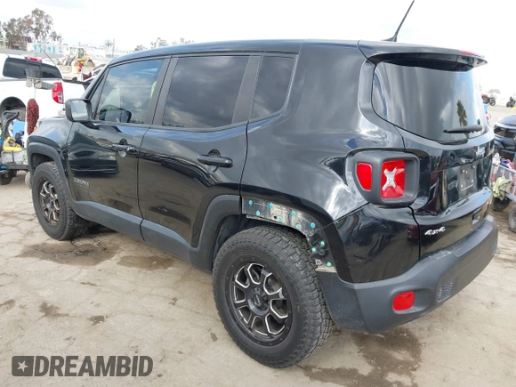 2021 Jeep Renegade Upland z VIN ZACNJDABXMPM49550, wystawiony jako IAAI lot #42121343 z przebiegiem 54 674 mil mil oraz . Historia ofert i sprzedaży dostępna na DreamBid. Obrazek 3.