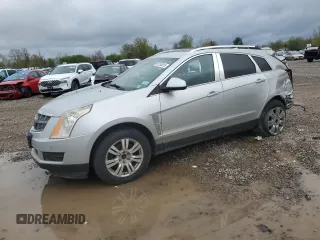 2010 Cadillac SRX Luxury Collection z VIN 3GYFNDEY1AS565329, wystawiony jako Copart lot #55753015 z przebiegiem Nie podano mil oraz Szkody całkowita. Historia ofert i sprzedaży dostępna na DreamBid. Obrazek 1.