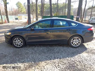 2015 Ford Fusion SE with VIN 3FA6P0H72FR299870, listed as a IAAI auction lot 41835666 with 84,450 mi miles. Bid and sale history available at carsss.com. Image 14.