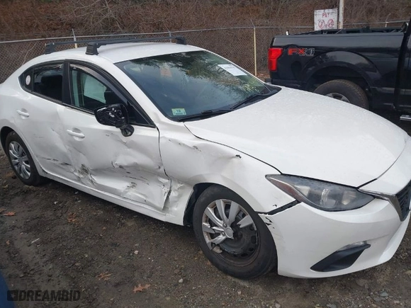 2014 Mazda Mazda3 i Sport with VIN JM1BM1U75E1130979, listed as a IAAI auction lot 41094791 with 100,518 mi miles. Bid and sale history available at carsss.com. Image 6.