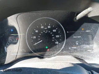 2019 Honda HR-V EX with VIN 3CZRU5H5XKM701213, listed as a IAAI auction lot 40909190 with 90,729 mi miles. Bid and sale history available at carsss.com. Image 7.