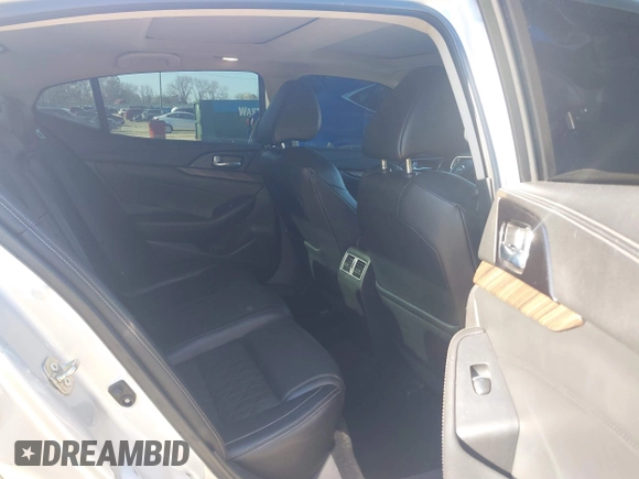 2016 Nissan Maxima SL with VIN 1N4AA6AP6GC448161, listed as a IAAI auction lot 41709077 with 133,288 mi miles and . Bid and sale history available at DreamBid. Image 8.