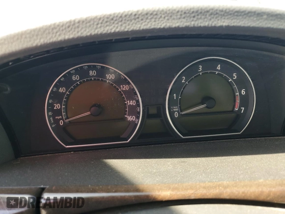 2005 BMW 7 Series 745Li with VIN WBAGN63535DS58696, listed as a Copart auction lot 57582104 with Not Provided miles and Clean Title. Bid and sale history available at DreamBid. Image 9.