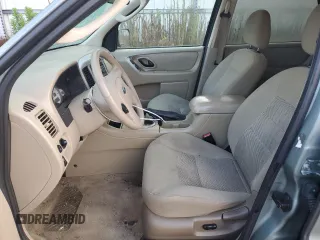 2007 Ford Escape XLT with VIN 1FMYU93187KA19289, listed as a Copart auction lot 60687964 with 169,675 mi miles and Salvage Title. Bid and sale history available at carsss.com. Image 7.
